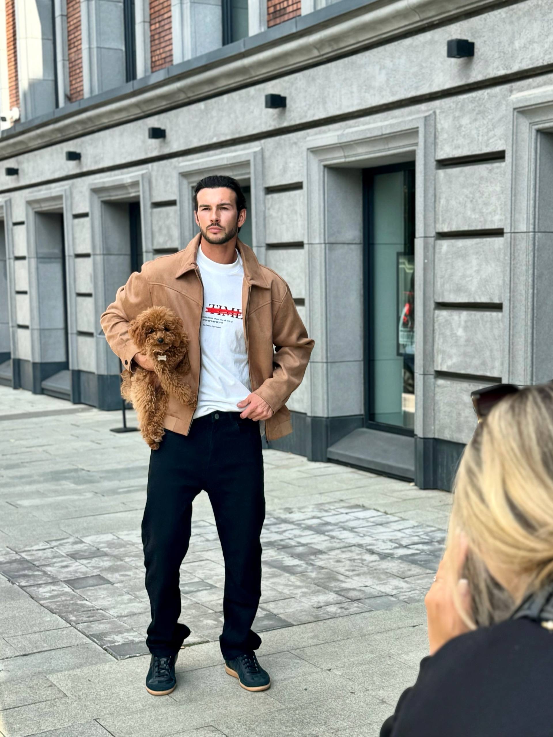 Фото с пуделем для бренда одежды